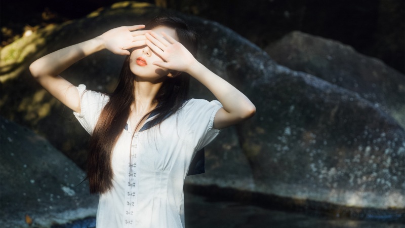 5k壁纸 高清壁纸图片下载欣赏 一对浪漫的恋人对视(5k壁纸)(2)